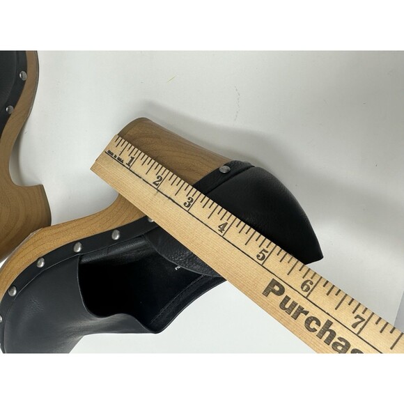 Korks Black Arielle Studded Wood Sole d'Orsay Pump (Women), Size 8.5 - Picture 8 of 11